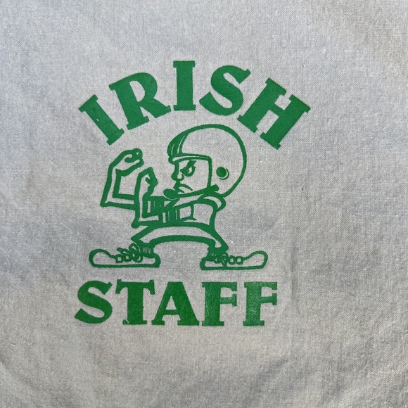 VTG Notre Dame Fighting Irish Sweatshirt Men Large Beige Boxy Football Staff 80s - Picture 4 of 9